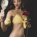 Desert Rose Cosplay/ Stefany Rose (@desertrosecosplay) Leak OnlyFans 

 profile picture