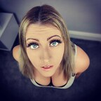 Onlyfans leak holly_hart_extra 

 profile picture
