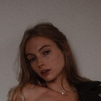 Free access to petiteblondeartist Leaks OnlyFans 

 profile picture