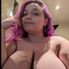 Susan Marie (@suzetheconfused) Leaked OnlyFans 

 profile picture